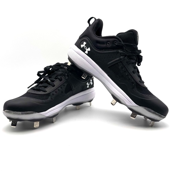 NWOT UNDER ARMOUR (UA) Glyde Metal Softball Cleats Women's Sz 6.5 Black - Picture 1 of 11